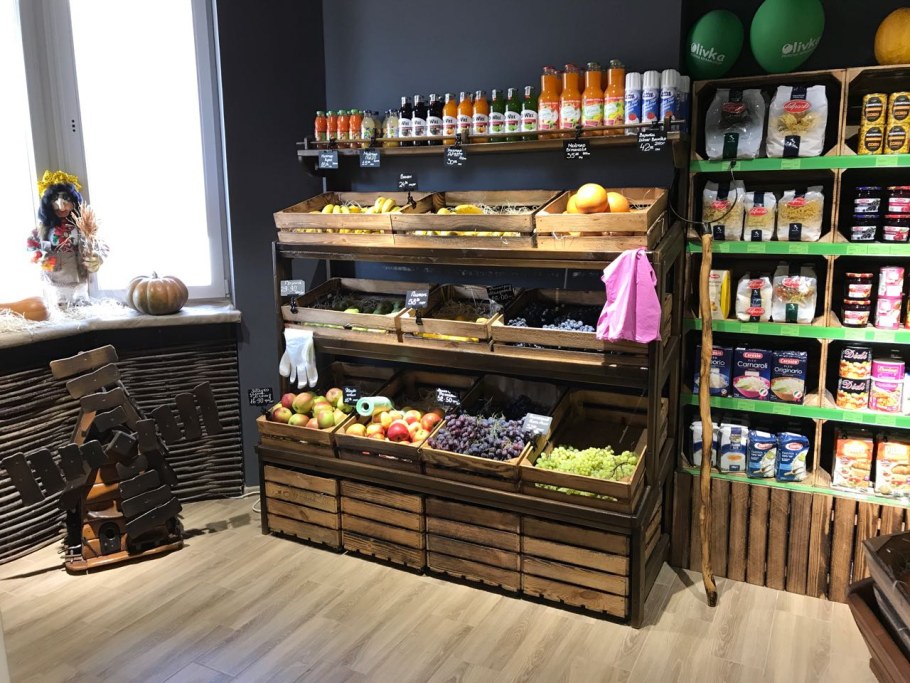 Стильный интерьер продуктового магазина