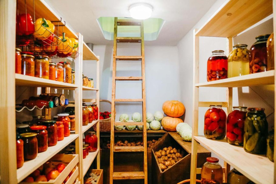 Погреб Уралец 30