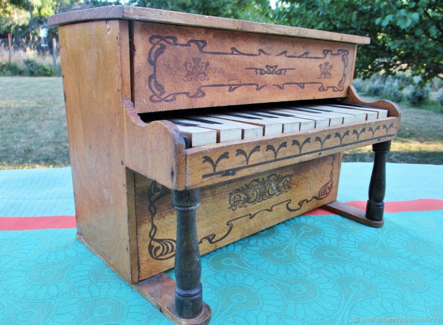 Стул для пианино врахер br 55