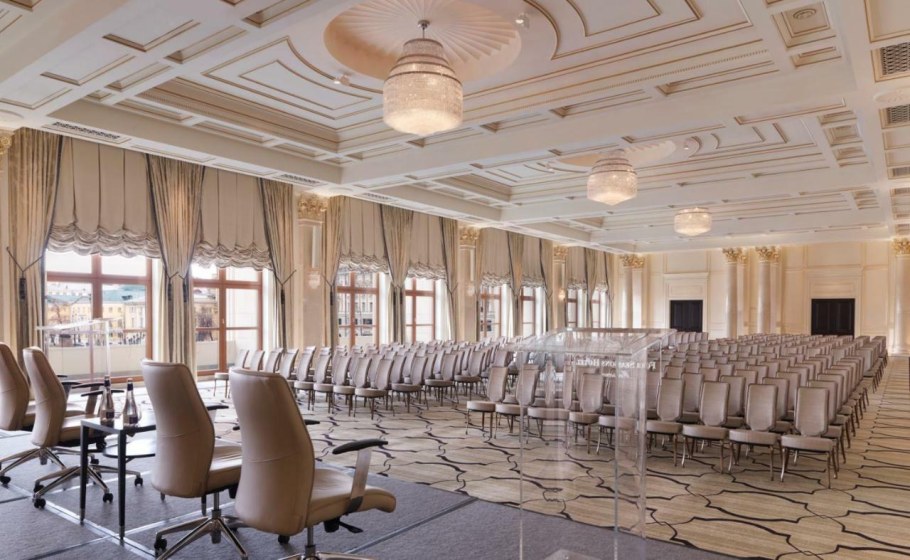 Гостиница four Seasons Москва конференц зал