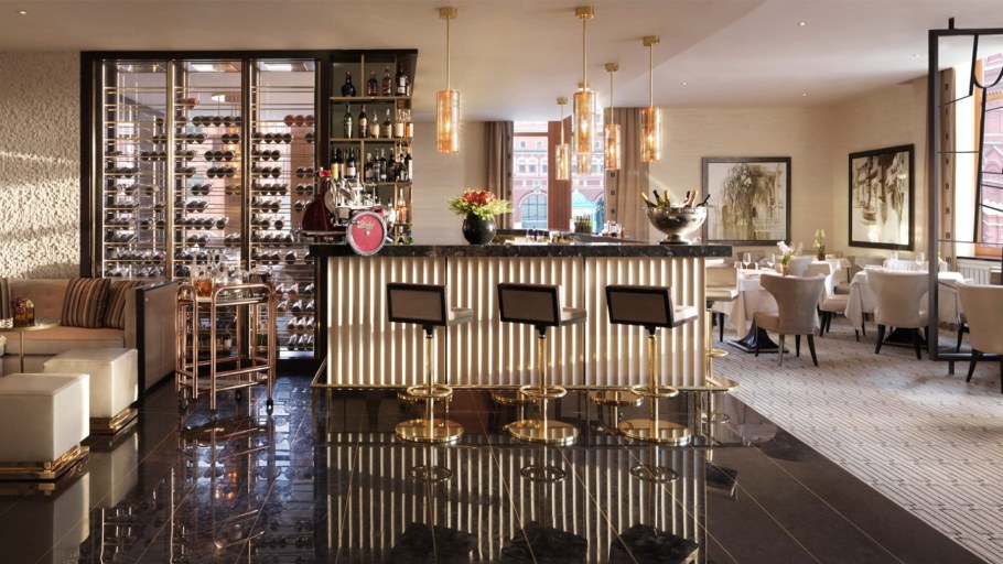 Ресторан Quadrum на 4 этаже