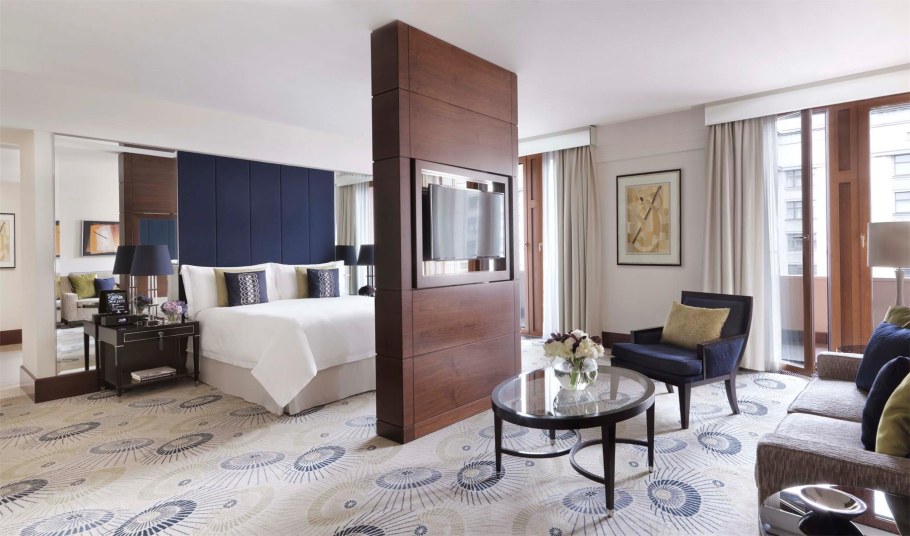 Гостиница 4 Seasons Москва