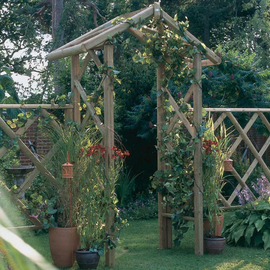 Арка для вьющихся растений из дерева