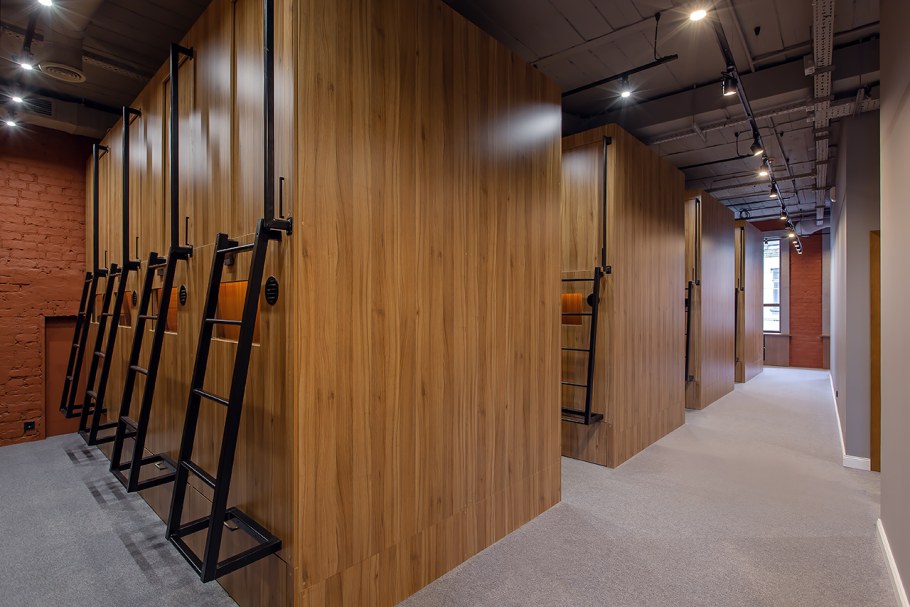 Q-Block капсульный отель Москва