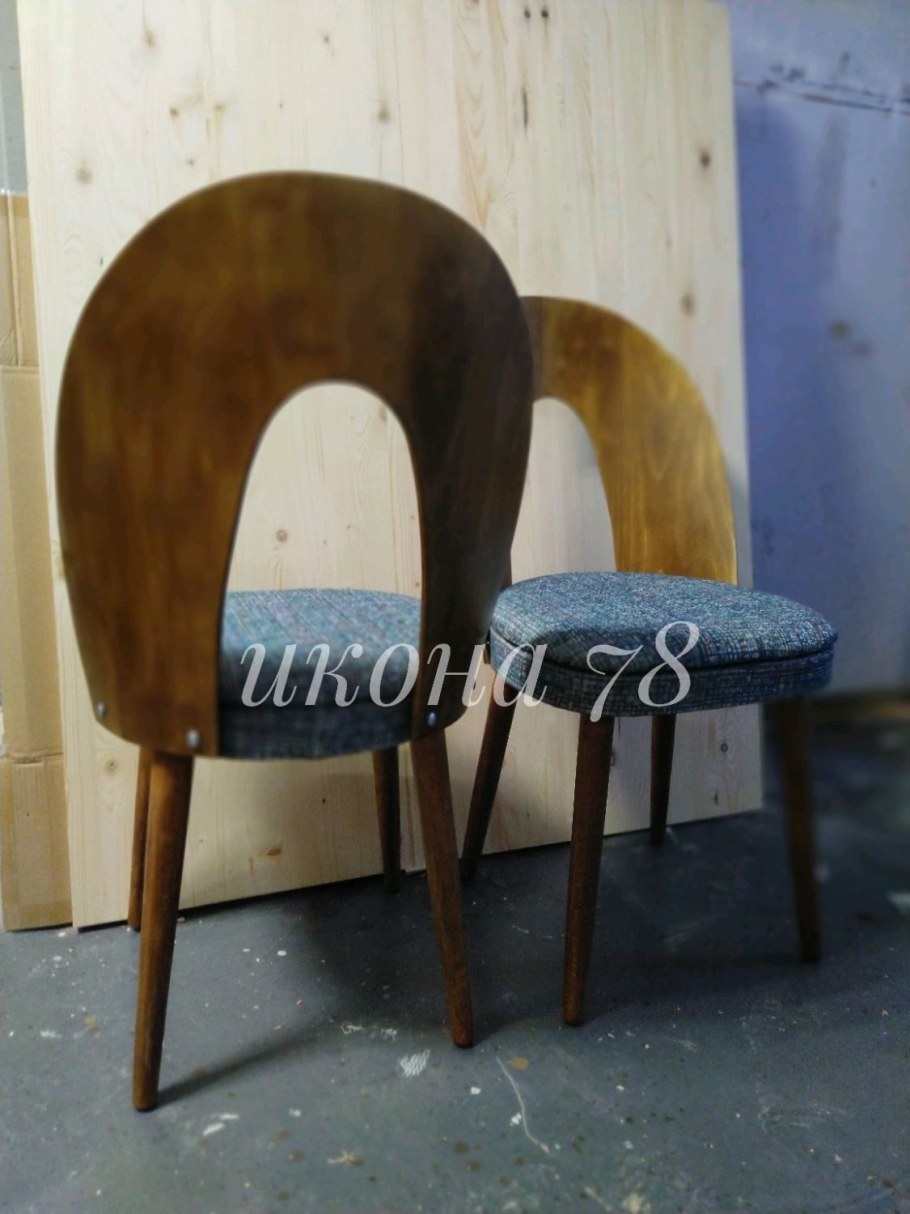 Стулья Антонио Шуман