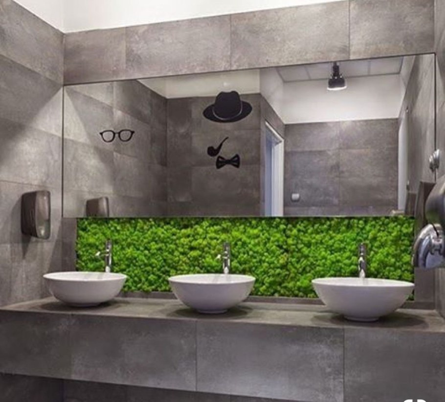 Мох в интерьере ванной