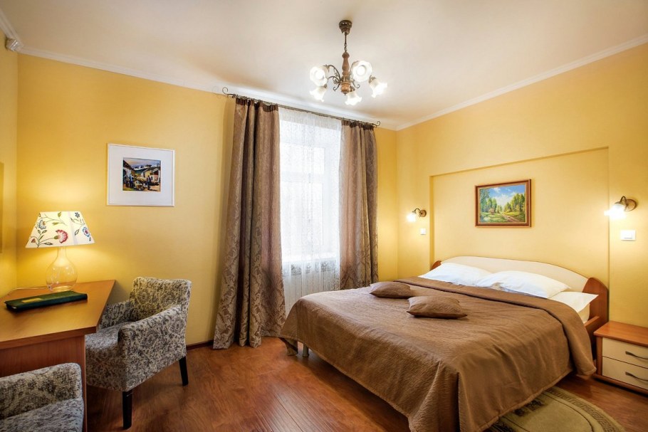 Гостиница Свердлова 27