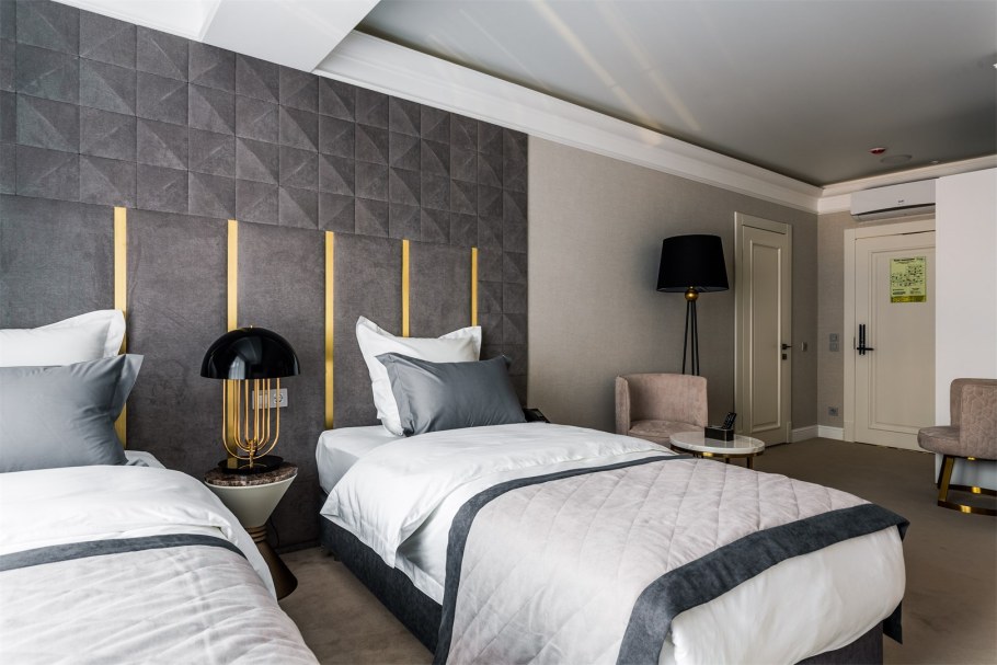 Отель History Иркутск