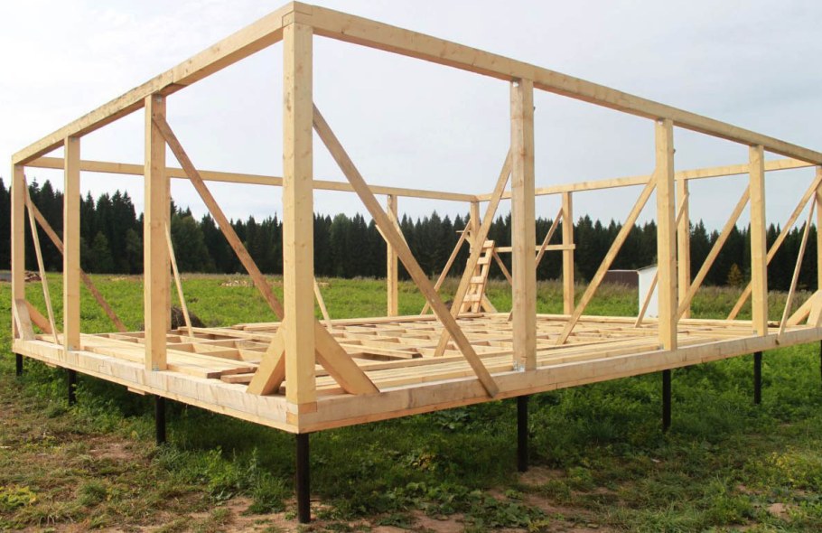 Укосина из бруса 100х100