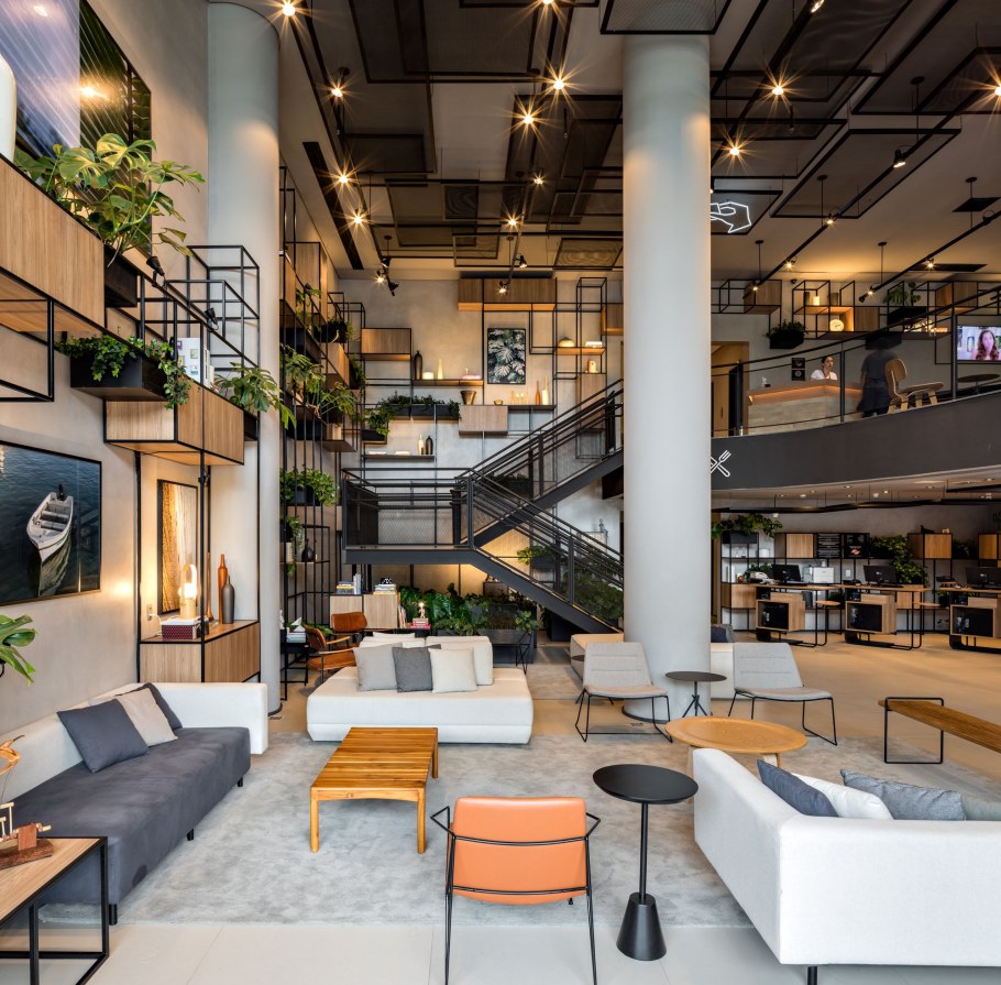 Гостиница Ибис Холл