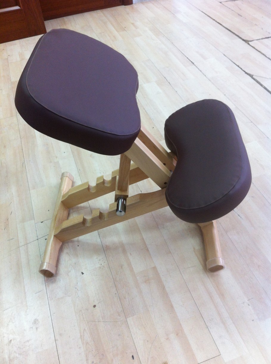 Коленный стул металлопрофиль