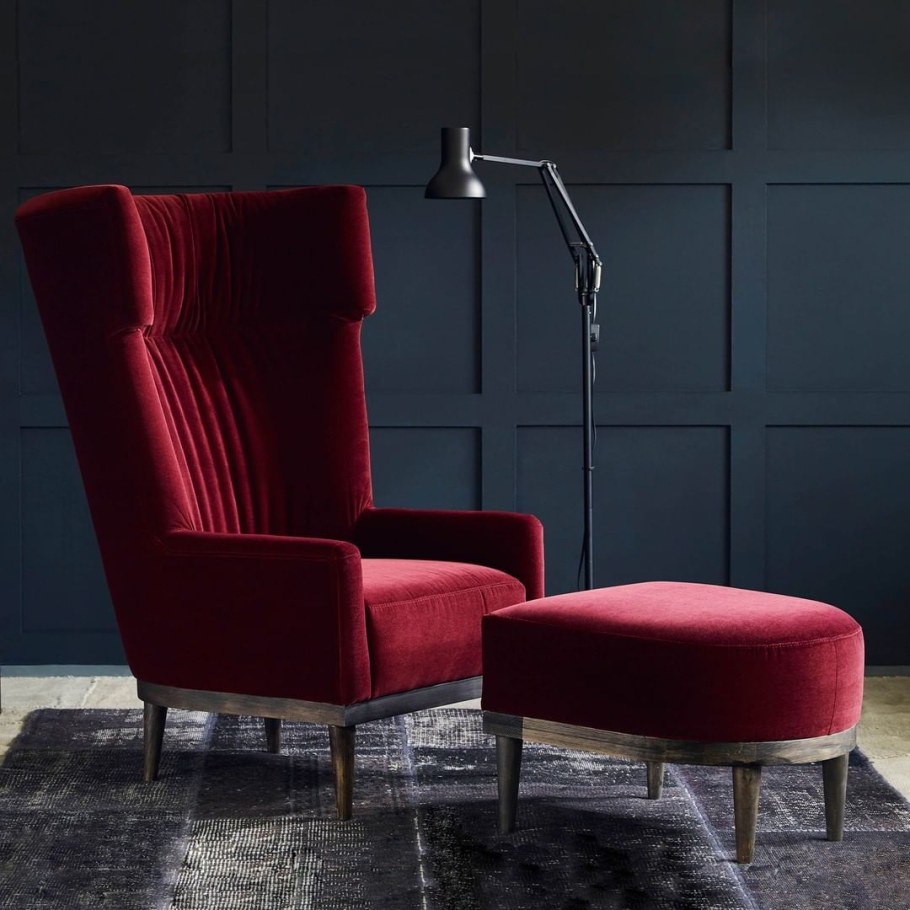 Кресло Wingback Chair