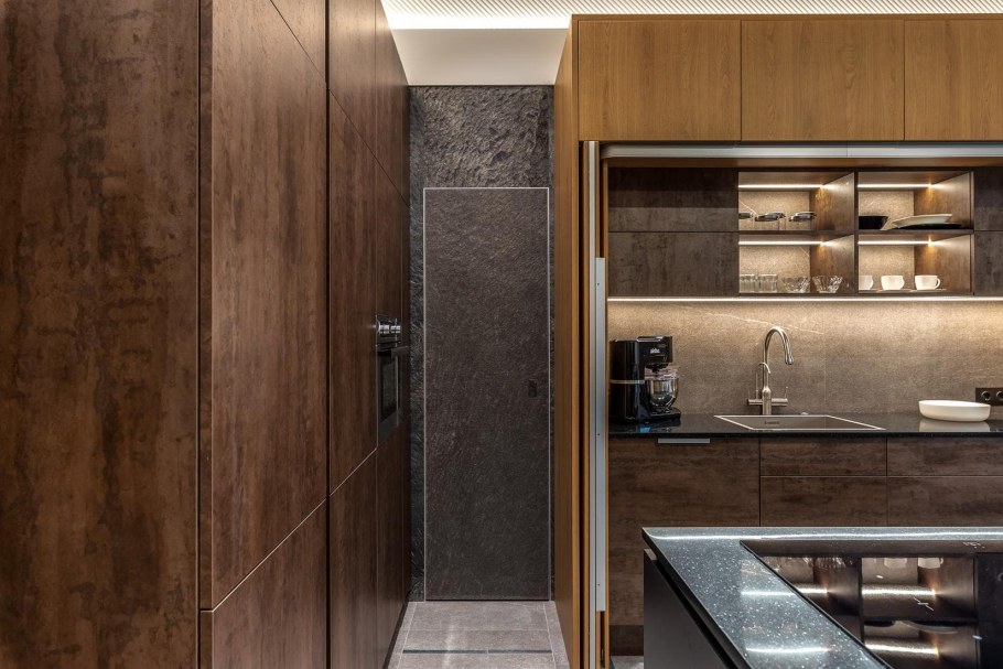 Двери Софья Инвизибл