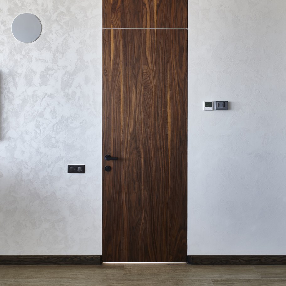 Двери шпонированные американский орех скрытого монтажа