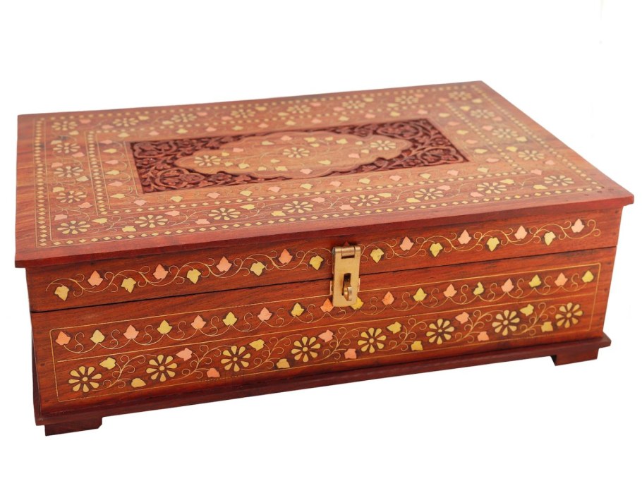 Мебель с инкрустацией по дереву