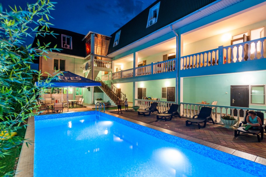 Гостевой дом Кошкин дом Новомихайловский