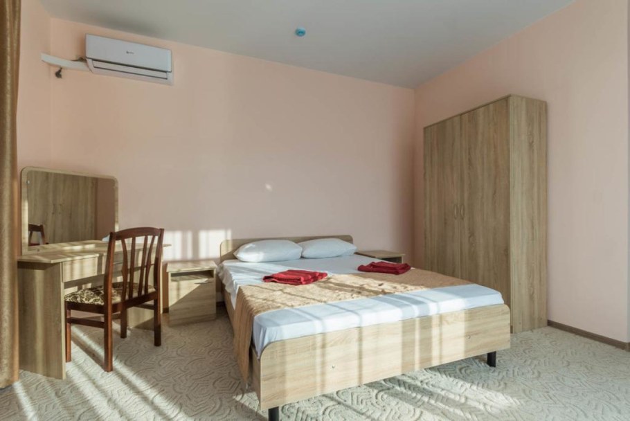 Новомихайловский 557 гостиница кухня