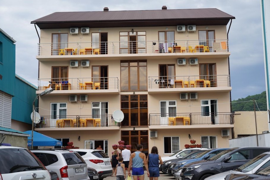 Гостевой дом изумруд Пляхо