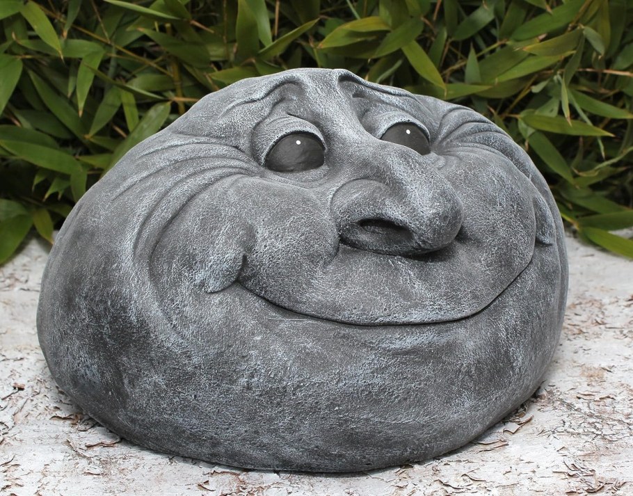 Садовые скульптуры из камня