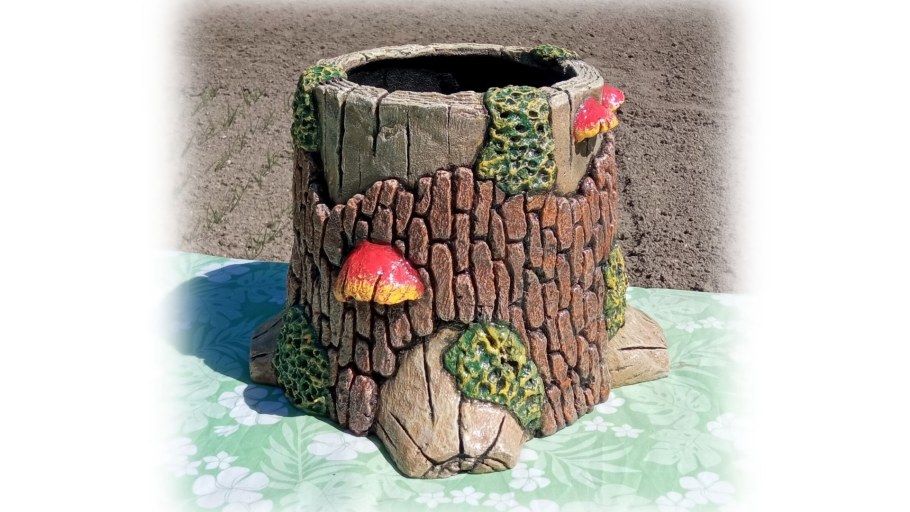 Пенек из цемента кострище