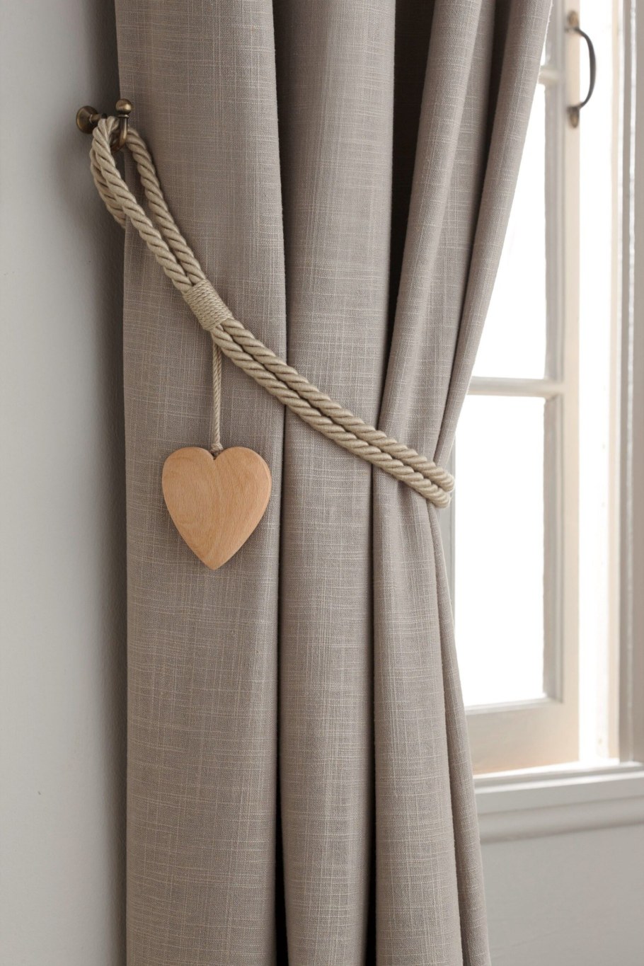 Гардины с подхватами