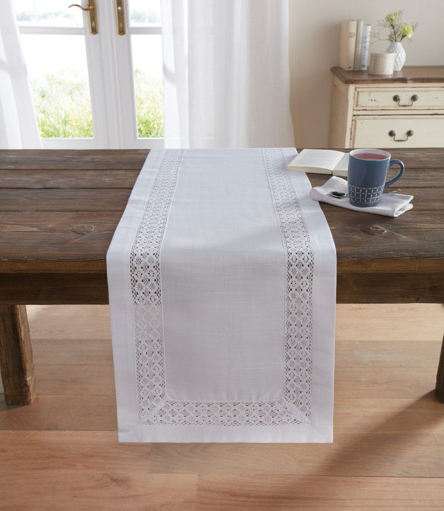 Тканевые дорожки на стол