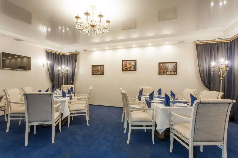 Гостиница Октябрьская Екатеринбург банкетный зал