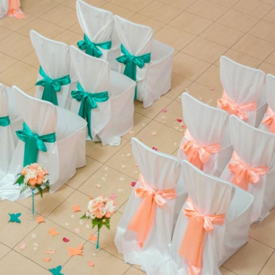 Украшение стульев