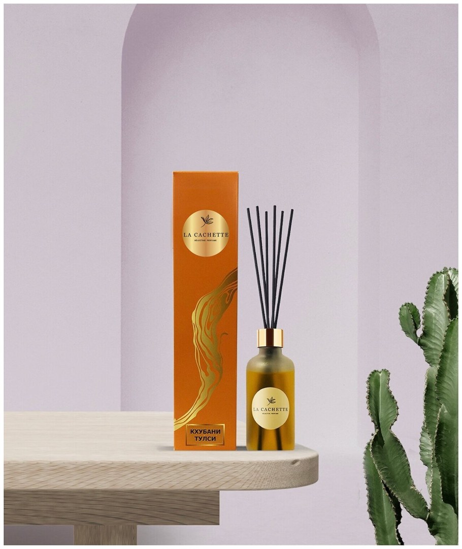 Интерьерный аромадиффузор с палочками