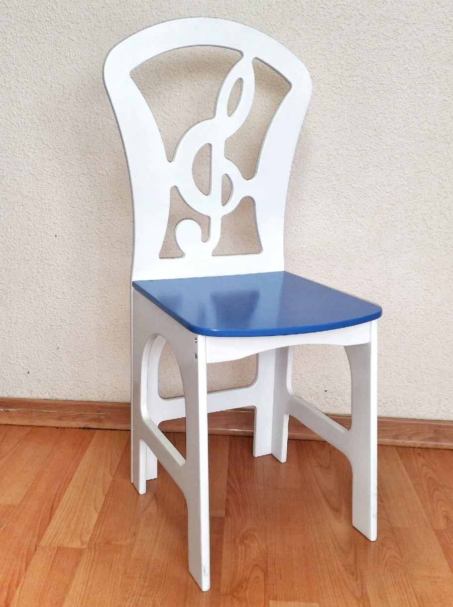 Стул детский в музыкальный зал