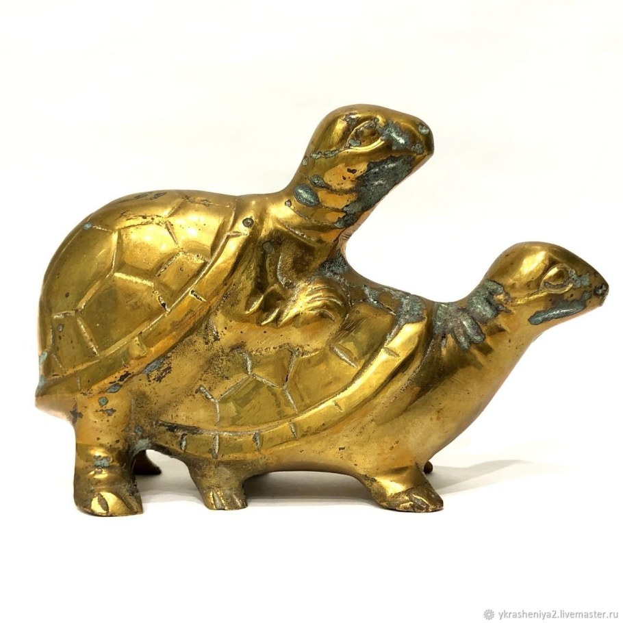 Статуэтки из бронзы