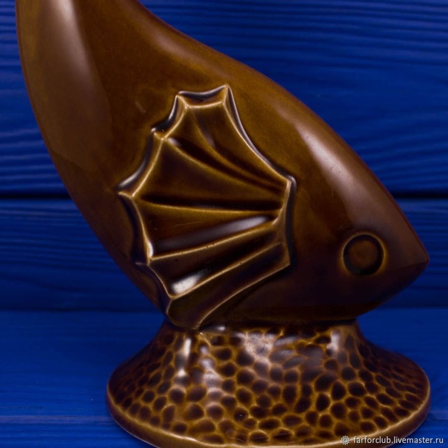 Ваза в форме рыбы