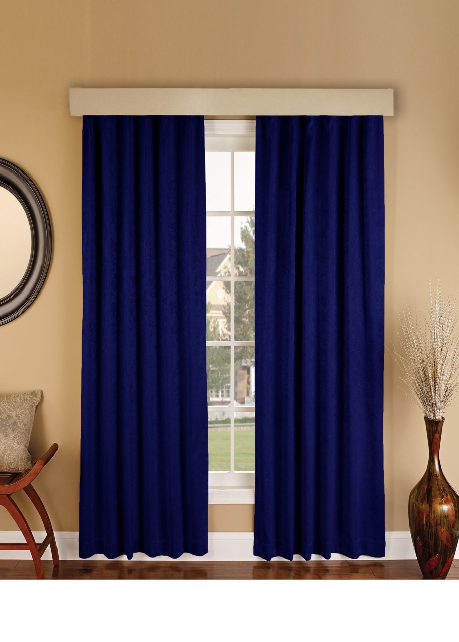 Синие шторы