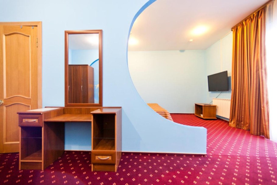 Г Ейск гостиница Торнадо