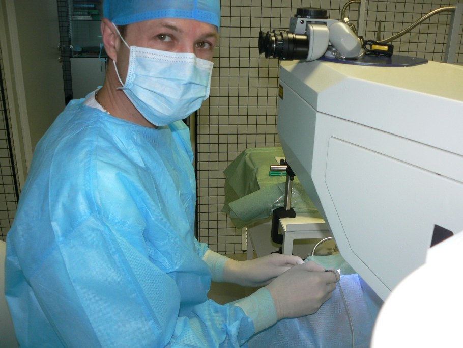 Самый лучший рефракционный хирург в Москве