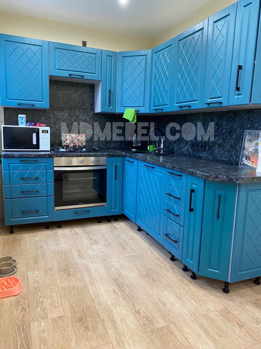 Кухня Барселона голубой тик