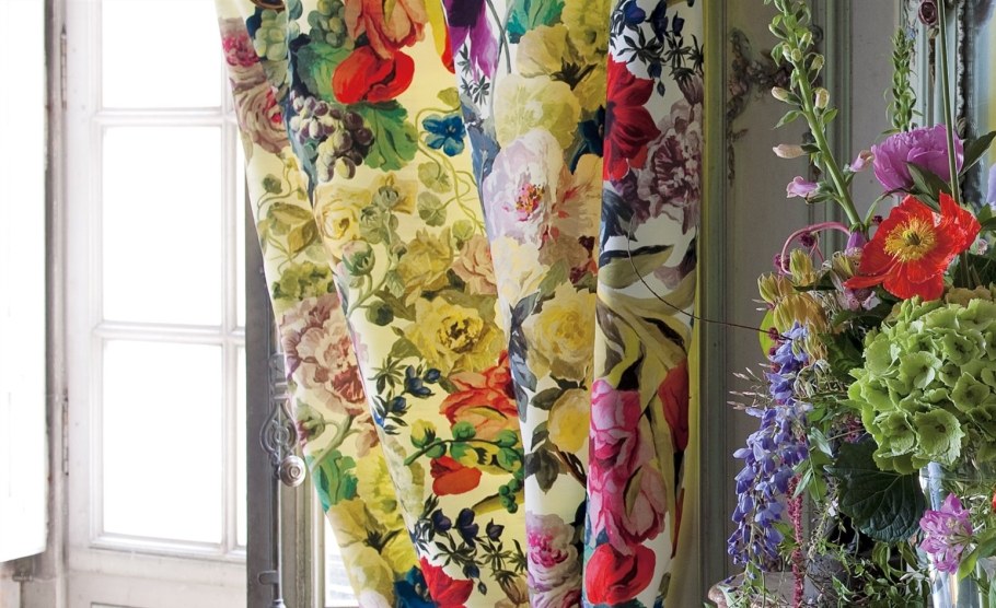 Занавески с крупными цветами