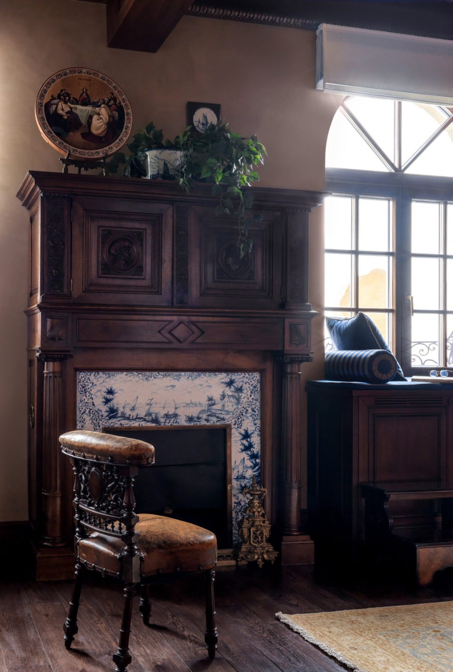 Антикварный интерьер в квартире