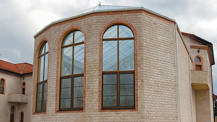 Арочные окна Калева
