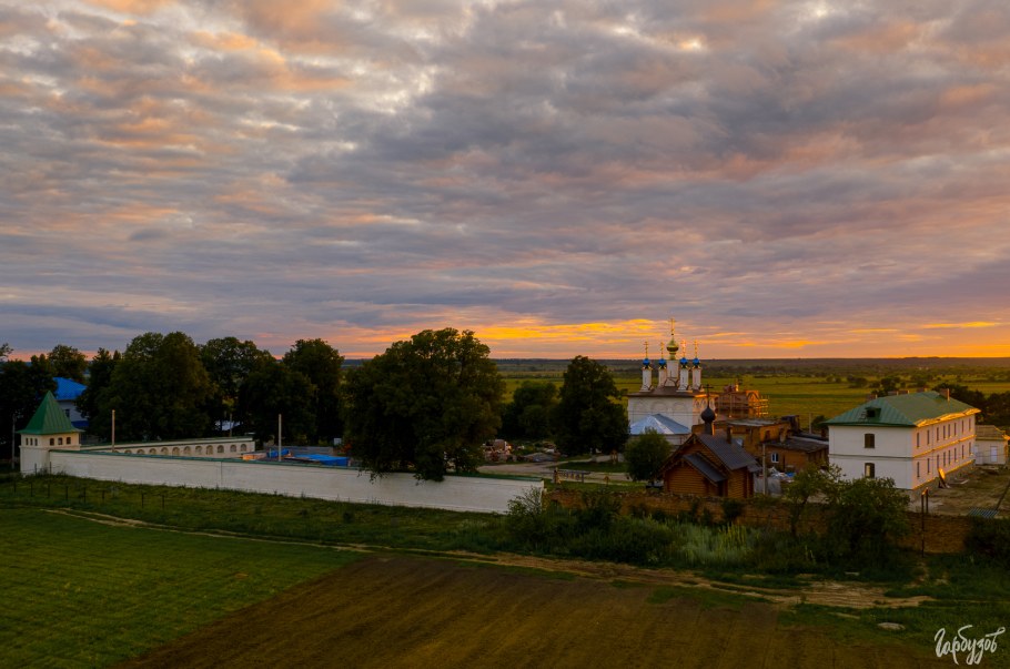 Лихвинский Покровский добрый монастырь