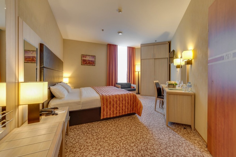 Нью Петергоф гостиница