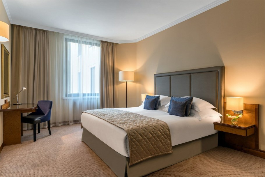 Коринтия Люкс Коринтия Невский