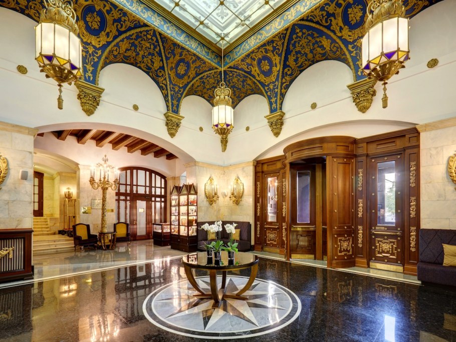 Отель Hilton Москва Ленинградская