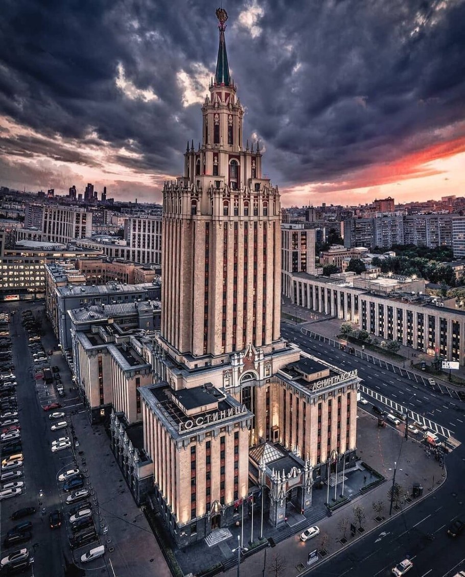 Гостиница Ленинградская Москва сталинская высотка