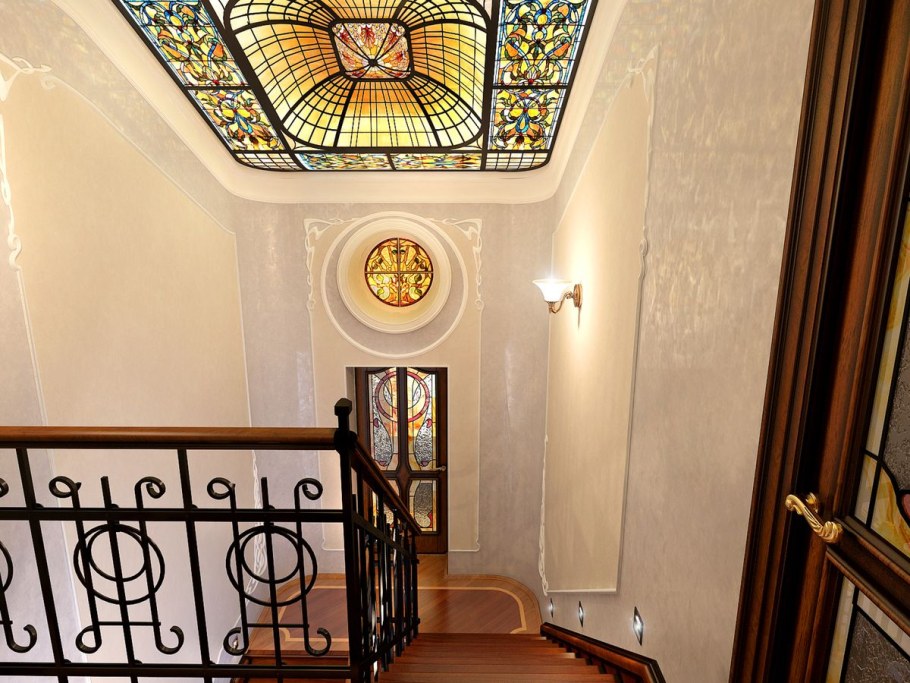 Хилтон Ленинградская лестница