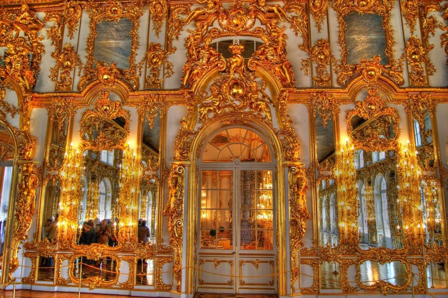 Золотистые дворцы