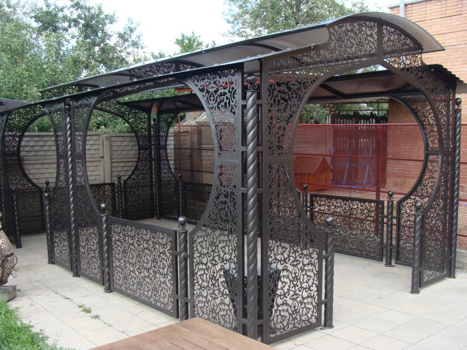 Беседка из металла