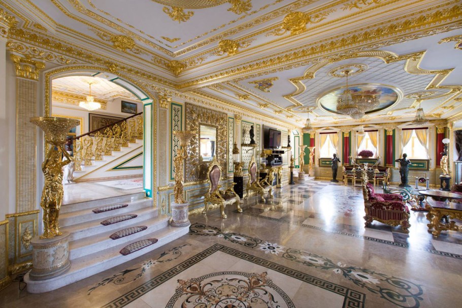 Резиденция Версаль Рублевка