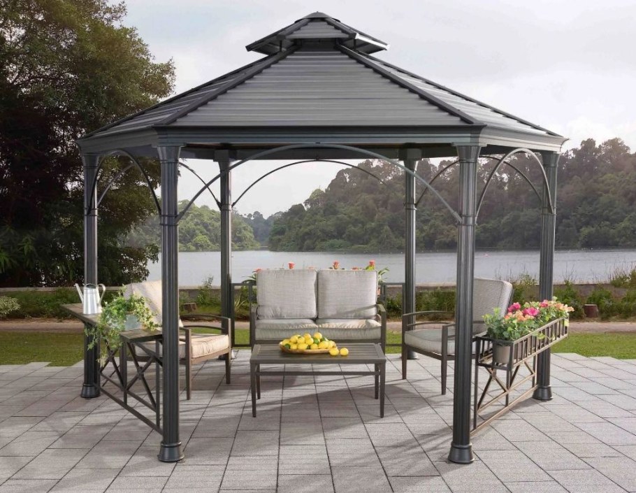 Беседка из металла