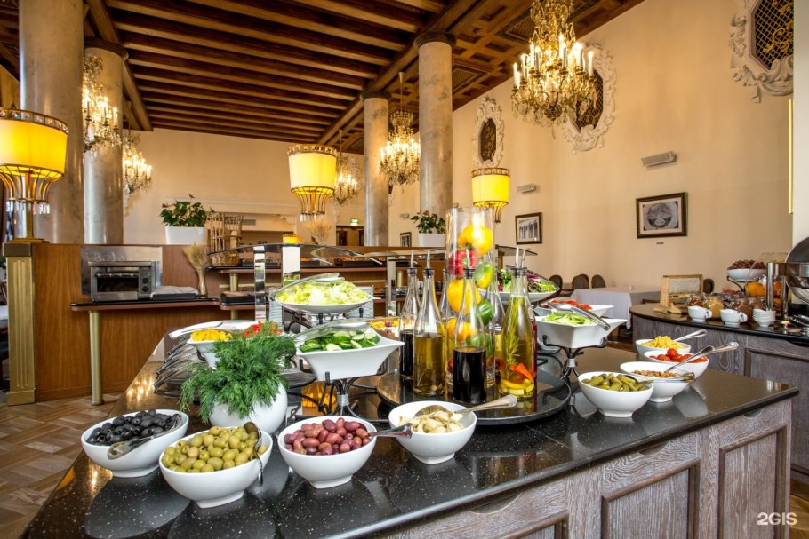 Гостиница Хилтон Ленинградская